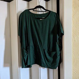 Jamie and the Jones T Box Top in Emerald green XL